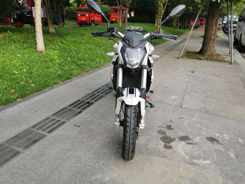 二手贝纳利红宝龙 TNT150i