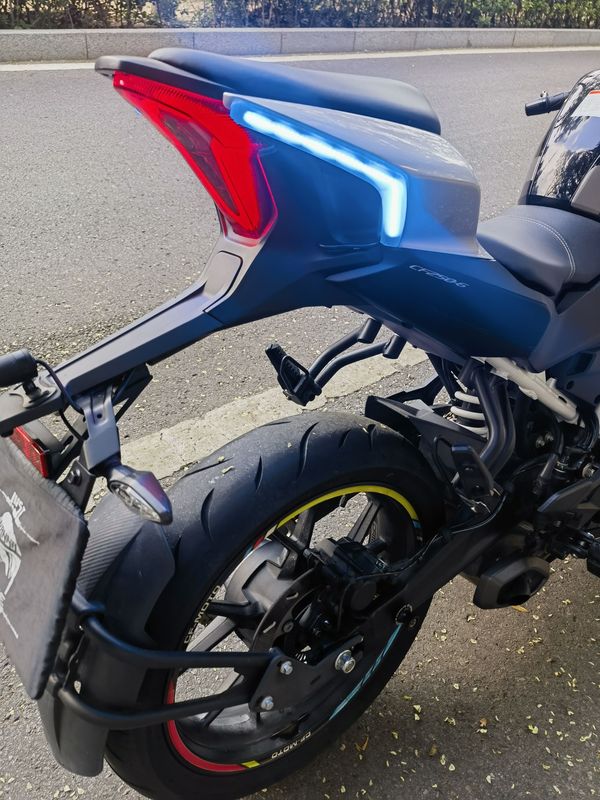 二手春风250SR