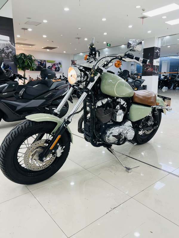 二手哈雷戴维森1200 Custom