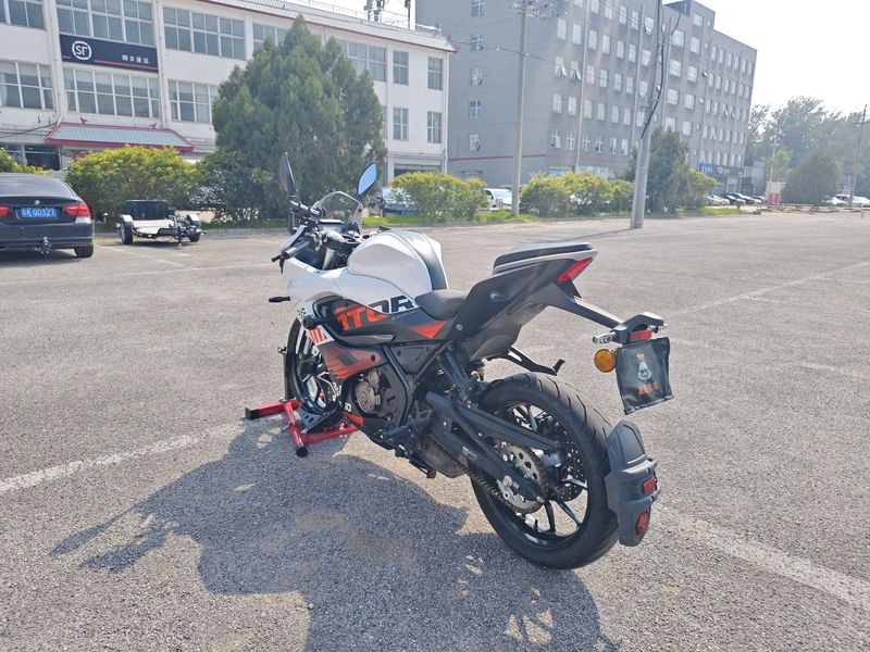 二手QJMOTOR赛250