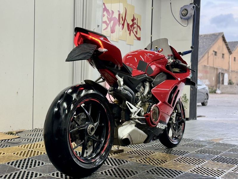 二手杜卡迪Panigale V4