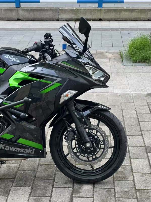 二手川崎Ninja 400
