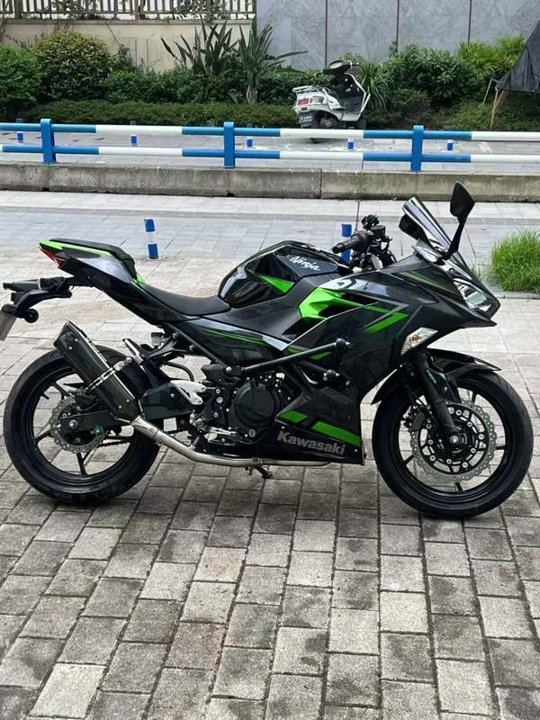 二手川崎Ninja 400