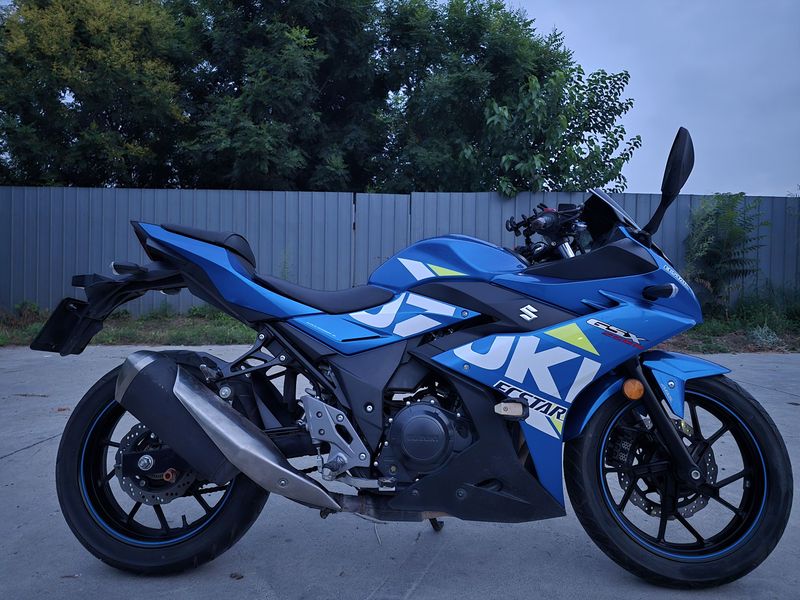 二手豪爵铃木GSX250R