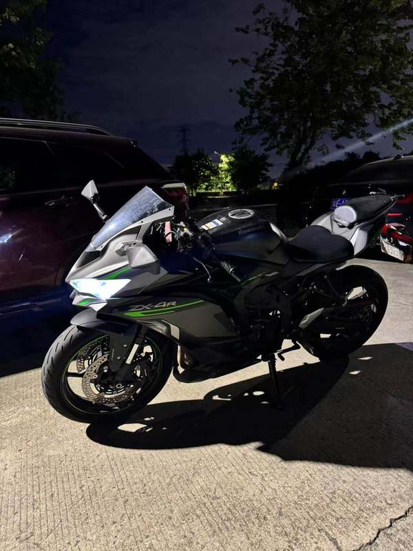二手川崎ZX-4R