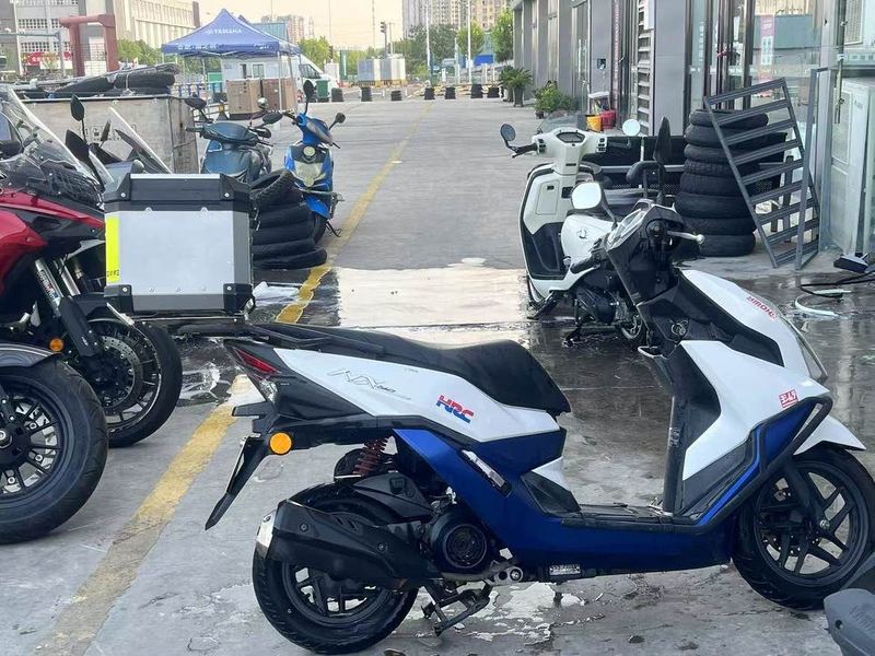 二手五羊本田NX125