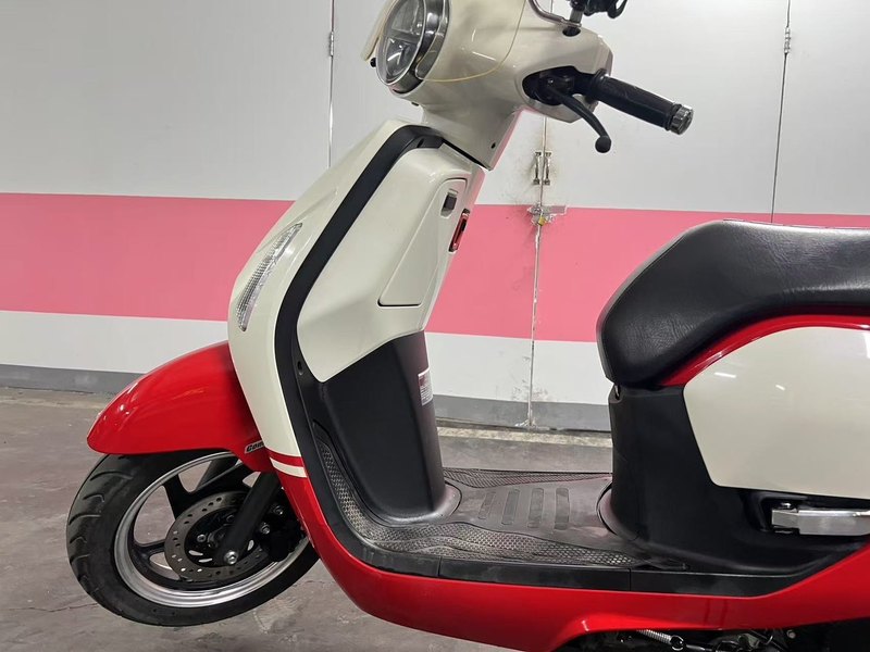 二手新大洲本田NS125LA