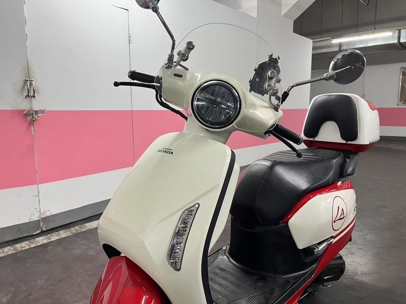 二手新大洲本田NS125LA