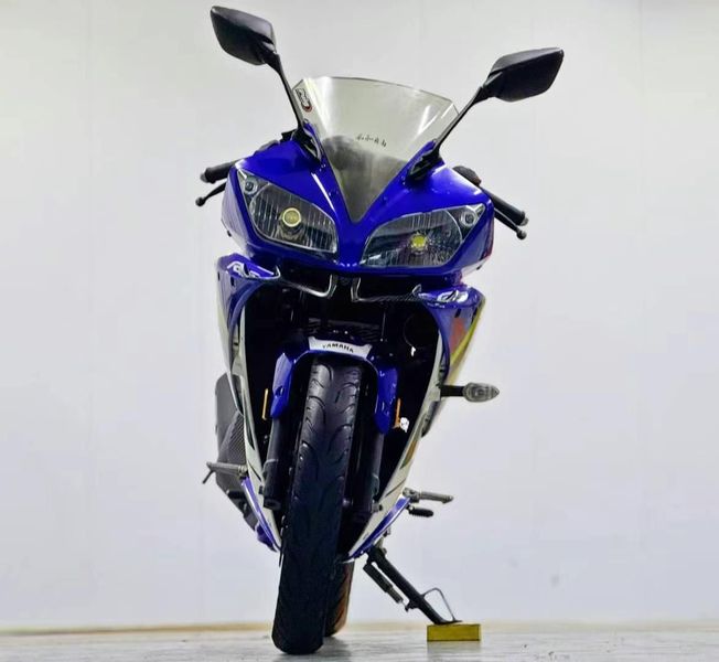 二手雅马哈YZF-R15 V3.0 Movistar Moto GP L.E.