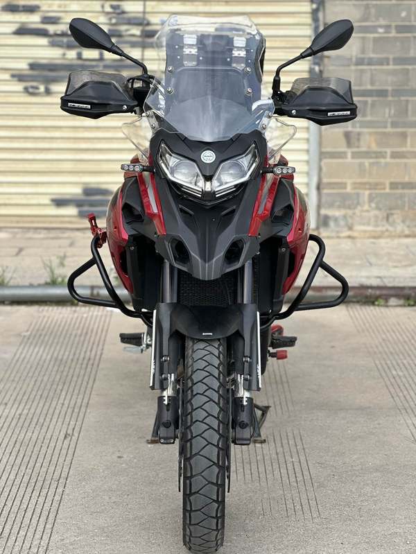 二手贝纳利金鹏 TRK502