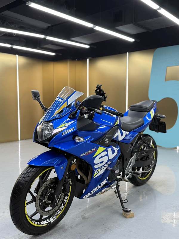 二手豪爵铃木GSX250R