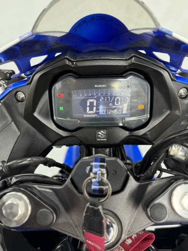 二手豪爵铃木GSX250R