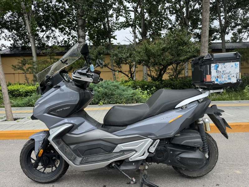 二手大阳V锐 ADV350