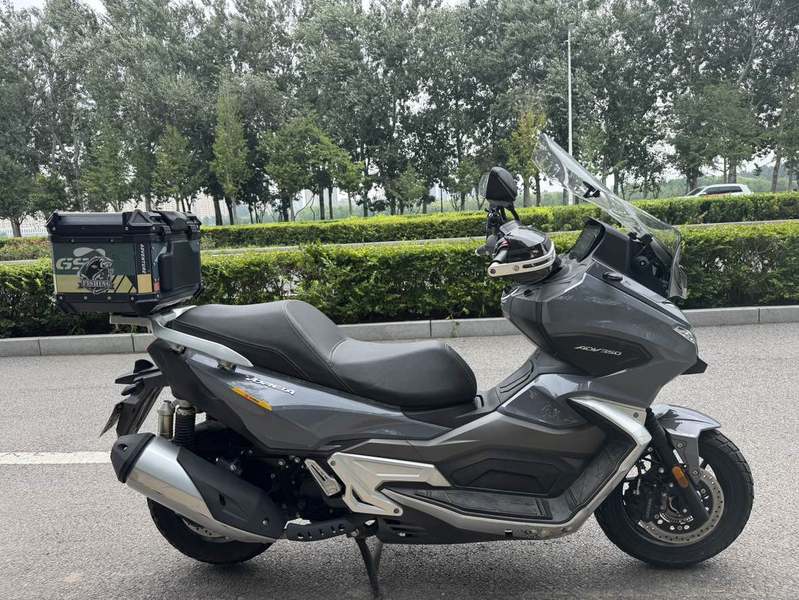 二手大阳V锐 ADV350