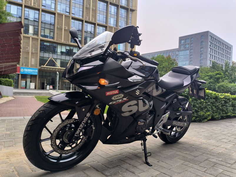 二手豪爵铃木GSX250R