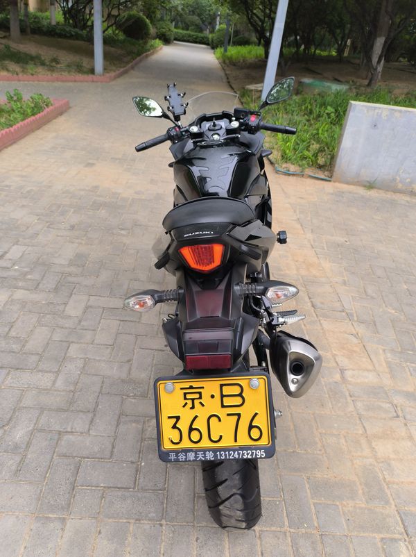 二手豪爵铃木GSX250R