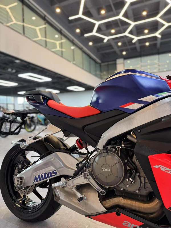二手阿普利亚RS 660 