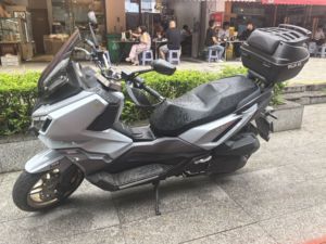 二手三阳哈士奇 Husky ADV300