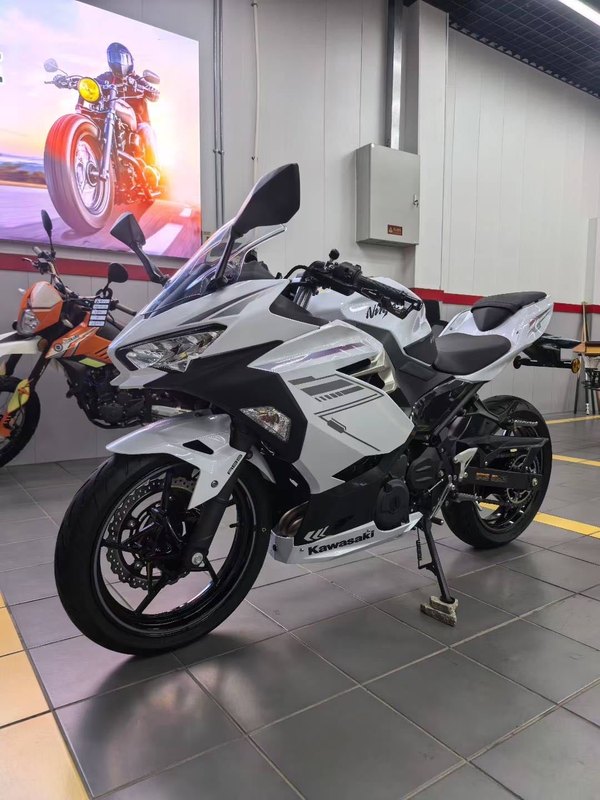 二手川崎Ninja 400