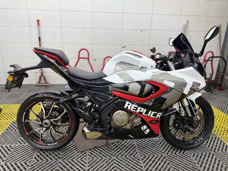 二手QJMOTOR赛250
