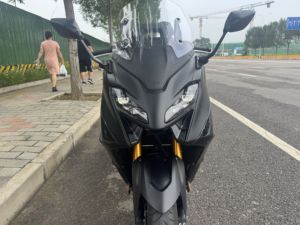 二手雅马哈TMAX