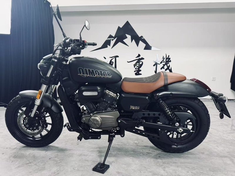 二手QJMOTOR闪300