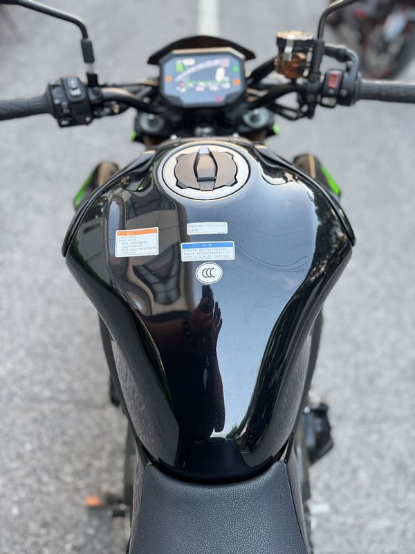 二手川崎Z900