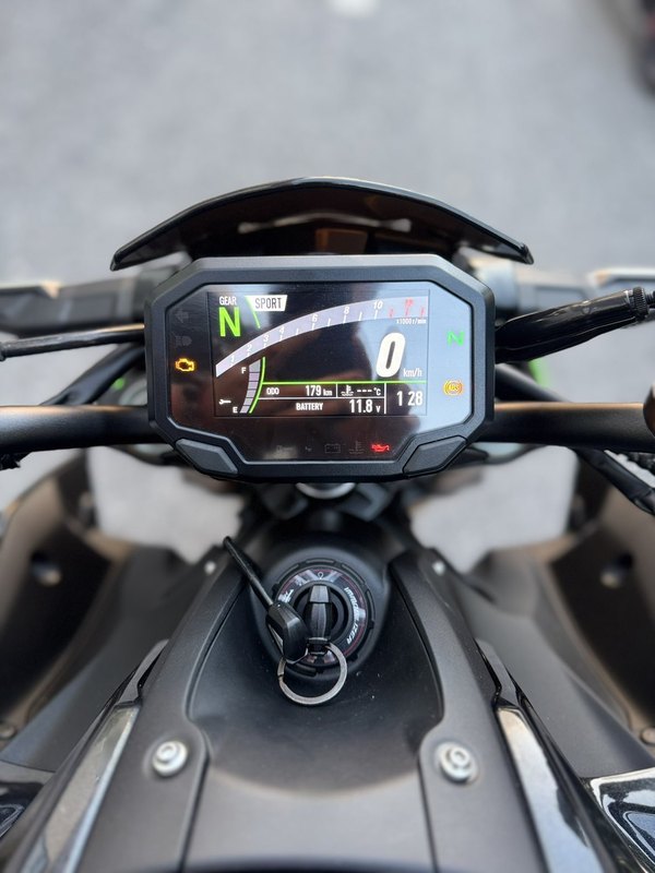 二手川崎Z900