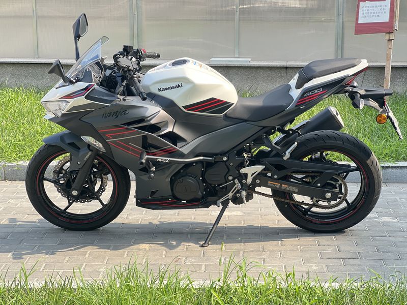 二手川崎Ninja 400