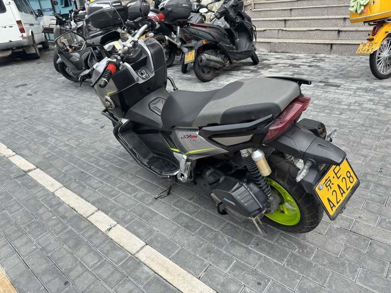 二手QJMOTOR鸿150ADV
