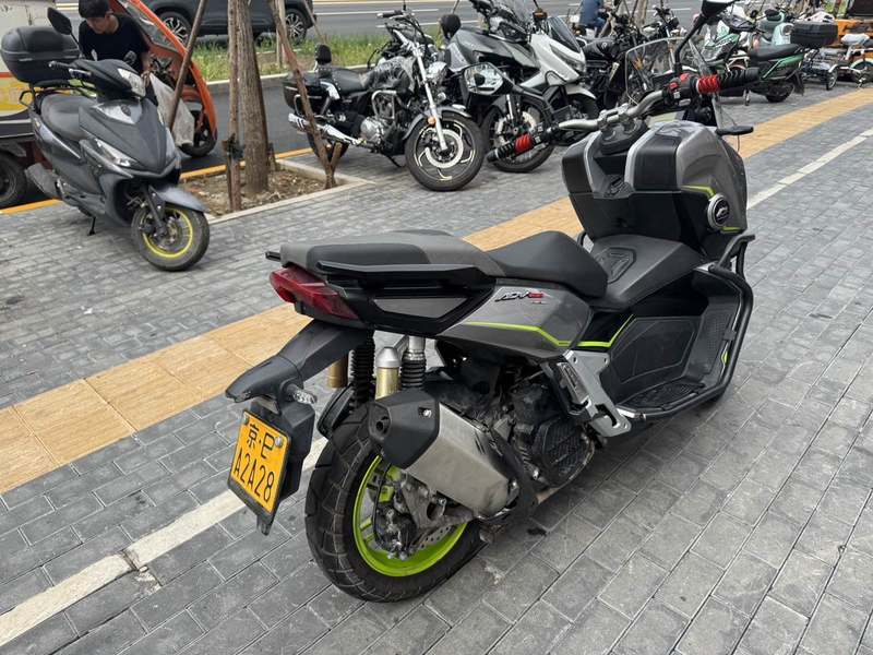 二手QJMOTOR鸿150ADV