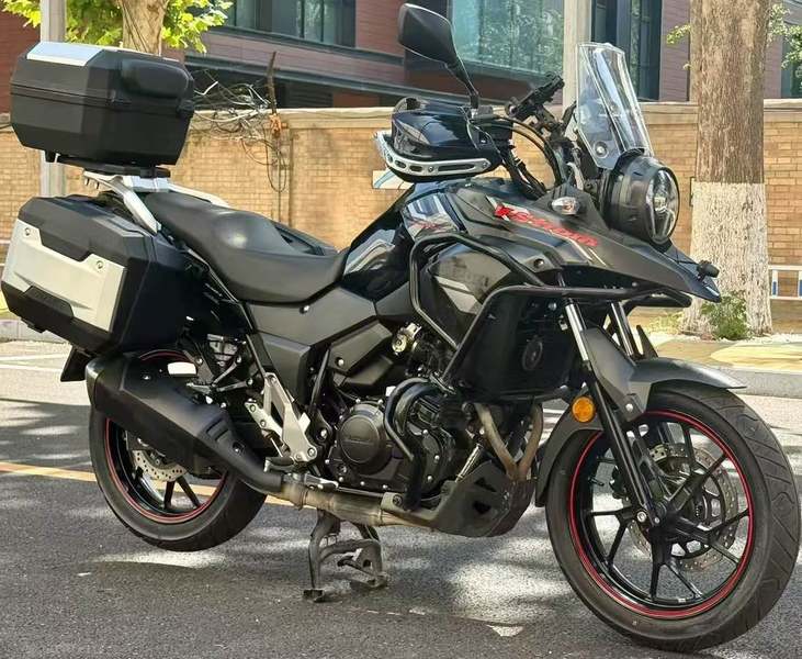 二手豪爵铃木DL250
