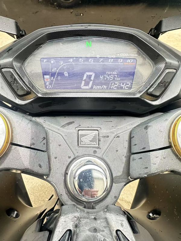 二手五羊本田CB190R 暴锋眼