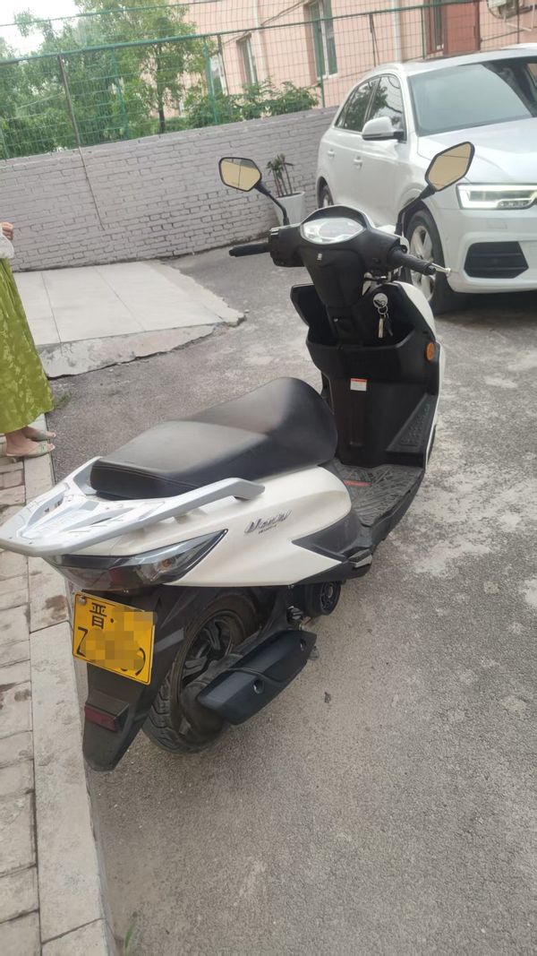 二手济南铃木优驿 UE125T