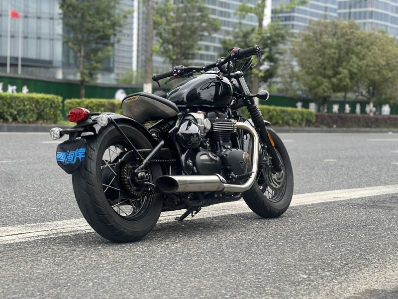 二手凯旋Bonneville Bobber