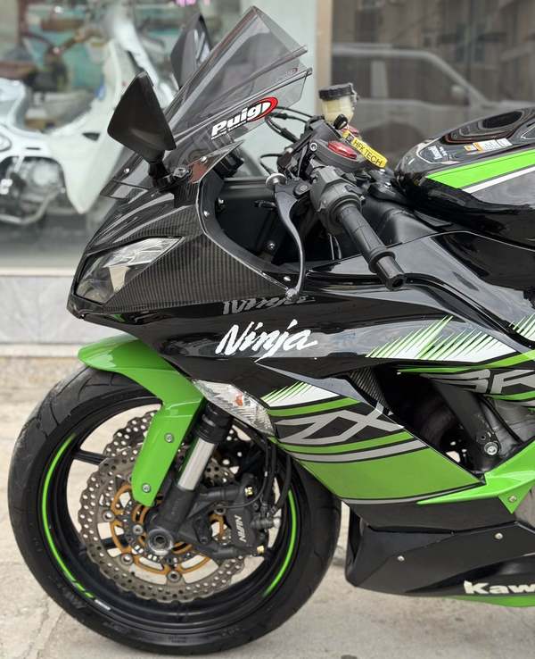 二手川崎Ninja ZX-6R 