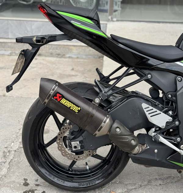 二手川崎Ninja ZX-6R 
