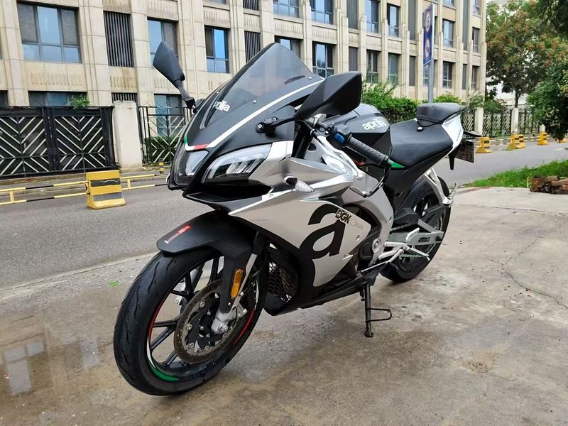二手宗申阿普利亚GPR250R