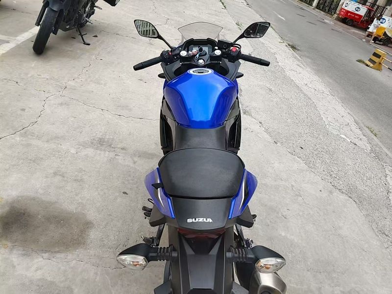 二手豪爵铃木GSX250R