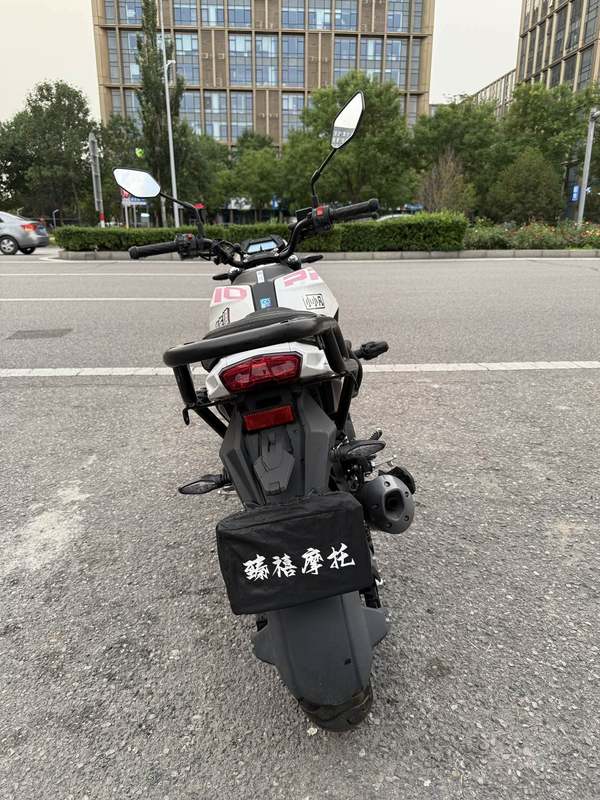 二手春风ST狒狒