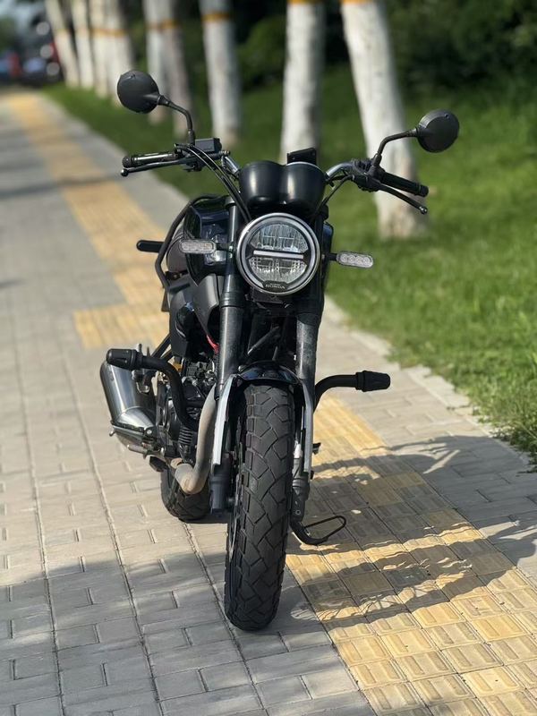 二手五羊本田鸷道 CB190SS