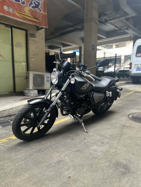 二手钱江凯威荣光 202