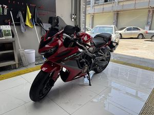 二手本田CBR650R