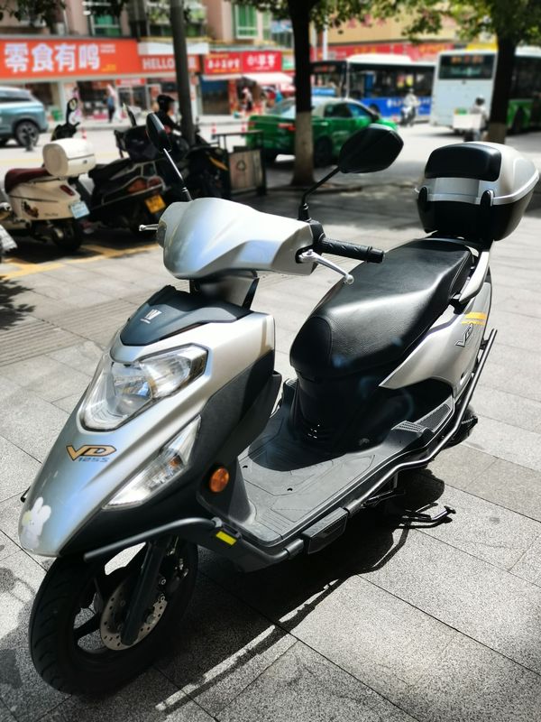 二手豪爵速道 VD125/S