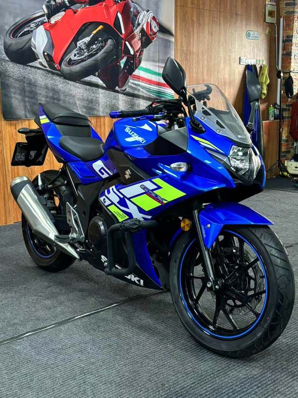 二手豪爵铃木GSX250R