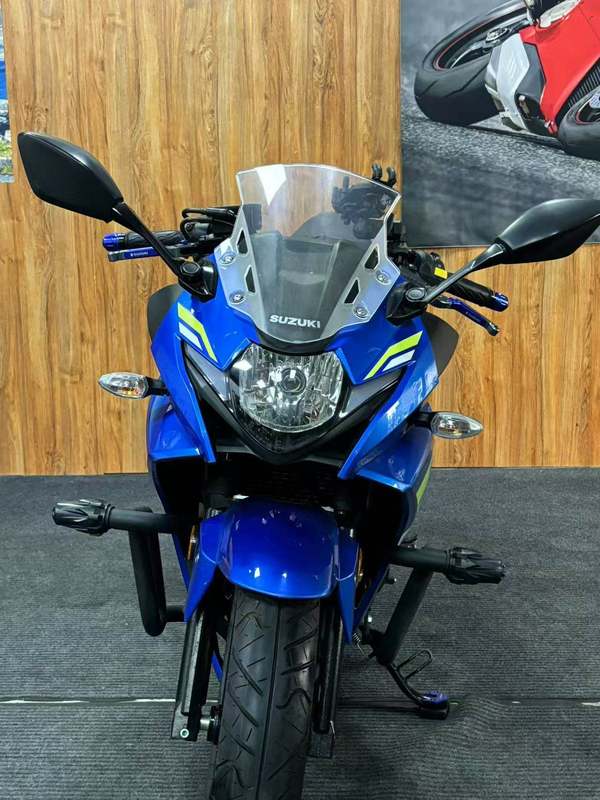 二手豪爵铃木GSX250R