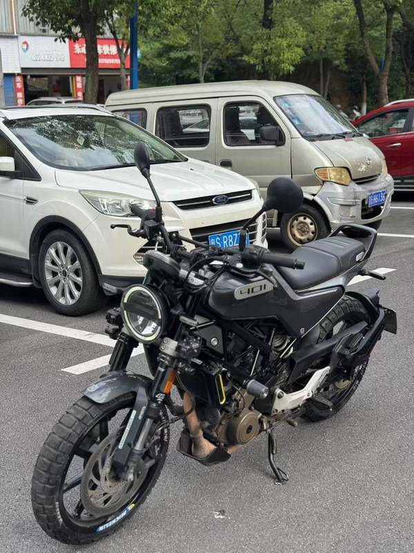二手HUSQVARNA黑箭 401