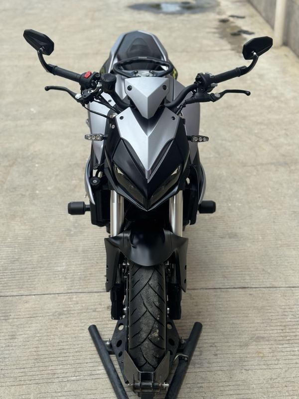 二手QJMOTOR追700