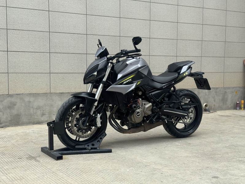 二手QJMOTOR追700