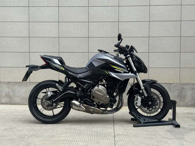 二手QJMOTOR追700